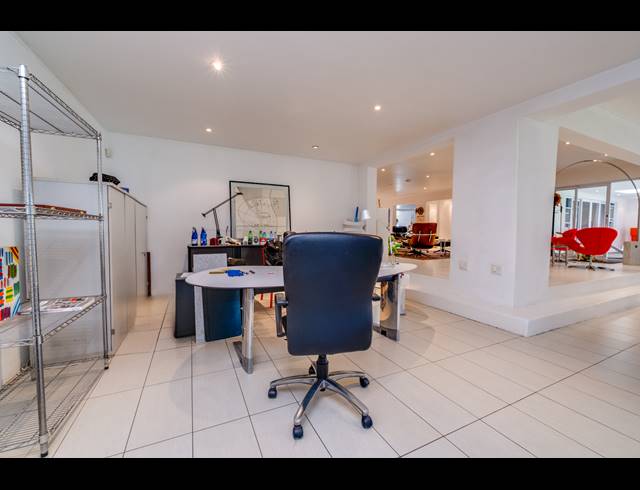 4 BEDROOM HOUSE FOR SALE IN BRYANSTON